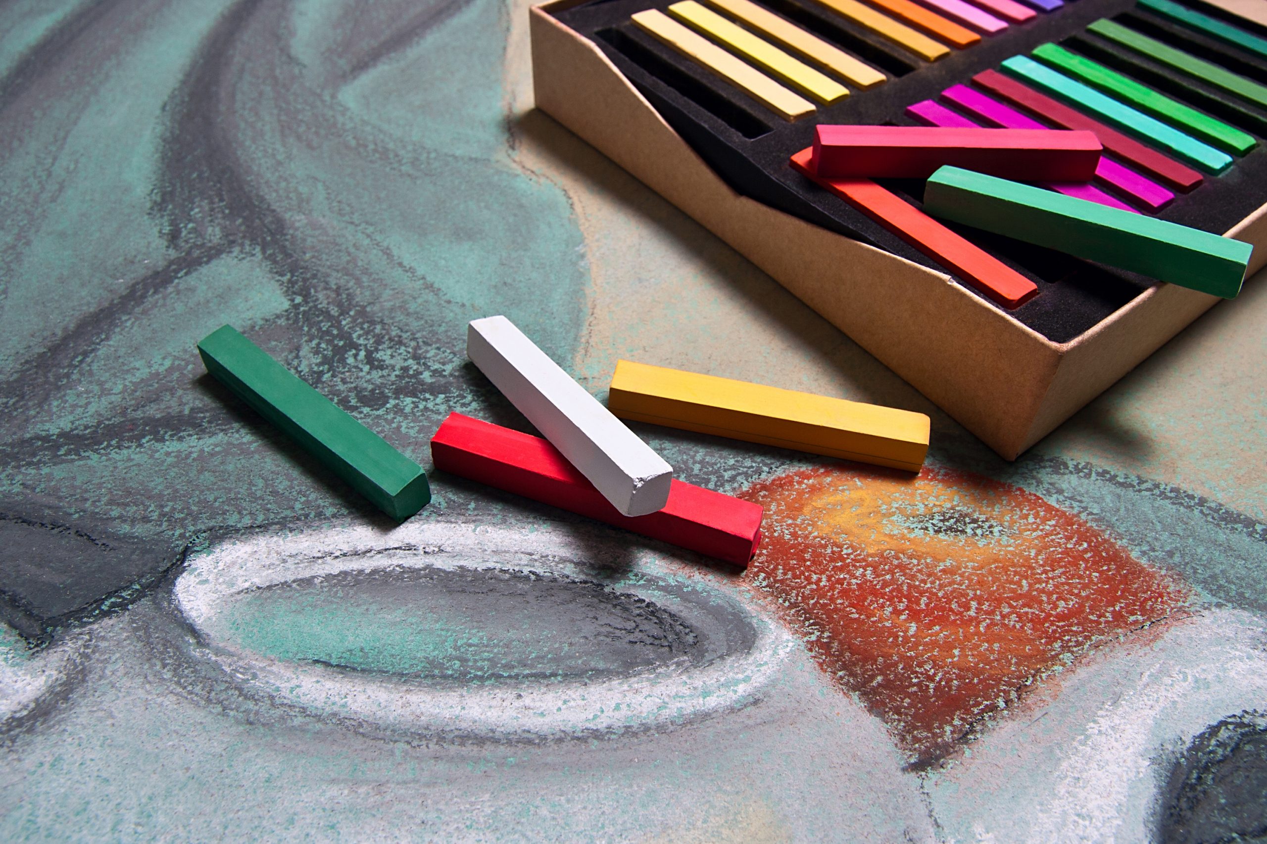 Soft Pastel for Beginners | LindsayWeirich | Chalk pastel art, Oil pastel  art, Soft pastel art