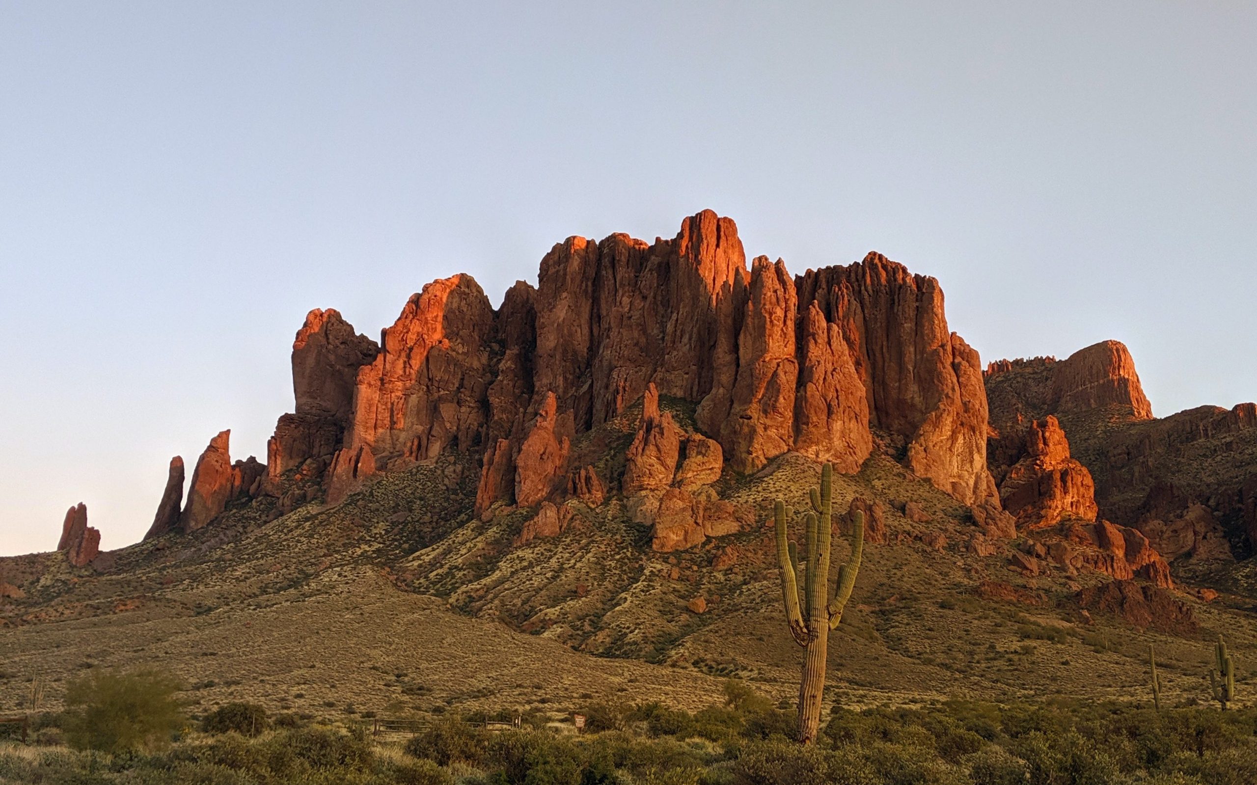 The Best Superstition Mountain Hiking Trails 